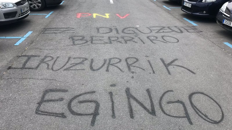 Pintadas en Barakaldo, Getxo, Sopela y la Euskal Etxea de Madrid