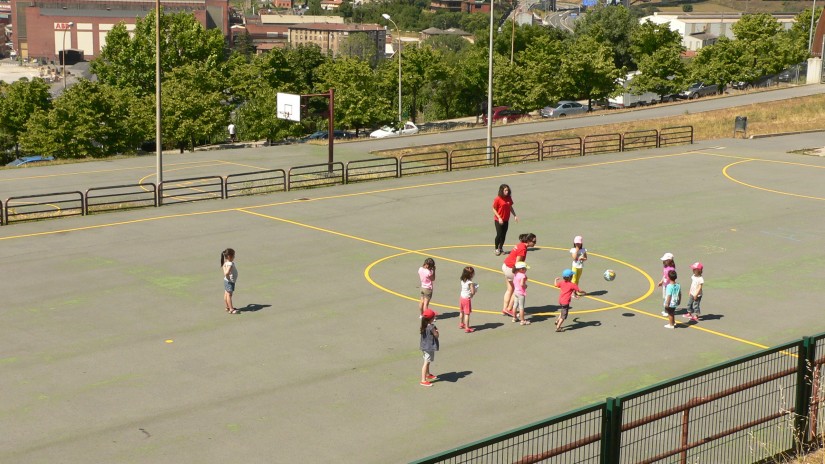 El Ayuntamiento de Sestao ha iniciado hoy la ludoteca y el campus de deporte y aventura