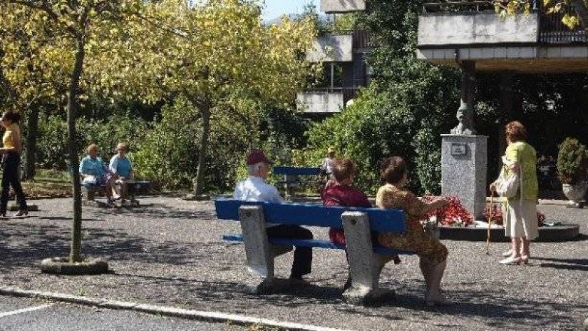 El equipo de gobierno de Barakaldo presenta una ordenanza para regular los recursos residenciales para personas mayores