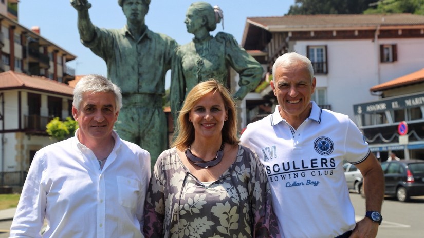 “Zierbena ha sido muy afortunada teniendo un alcalde como Marce Elorza, y Zierbena es muy afortunada por recuperar a otro gran alcalde, Iñigo Ortuzar”