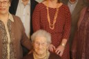 Ortuzar y Atutxa felicitan a Petra Uribe, la alderdikide más veterana, en su 105º cumpeaños